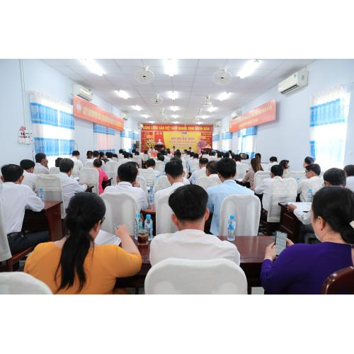 KHAI MẠC PHIÊN LÀM VIỆC THỨ NHẤT ĐẠI HỘI ĐẠI BIỂU MẶT TRẬN TỔ QUỐC VIỆT NAM XÃ VĨNH TUY LẦN THỨ I, NHIỆM KỲ 2025- 2030
